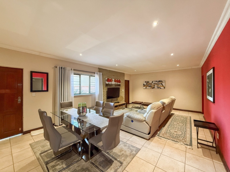 3 Bedroom Property for Sale in Melodie North West